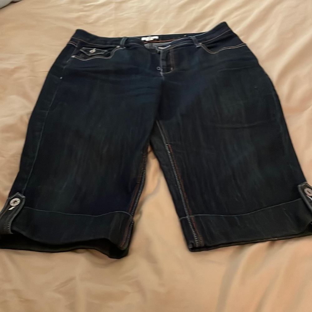 Capri jeans with cuff pant legs and snaps